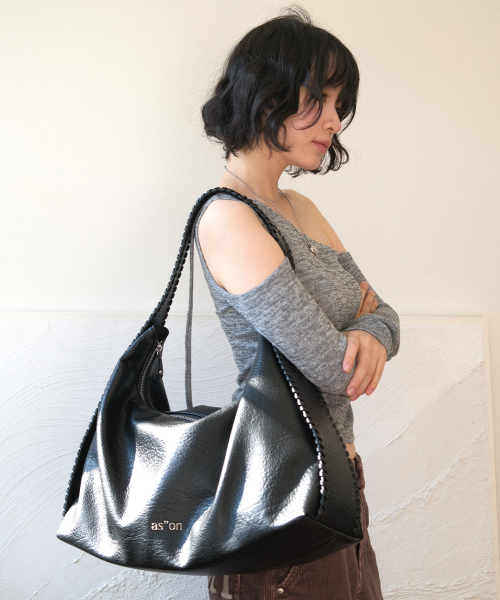 ASON(アズオン)の「ROVE BAG / BLACK(ショルダーバッグ・レディース・その他・FREE)」の1枚目の写真