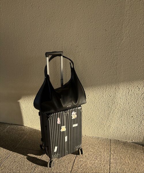 ASON(アズオン)の「ROVE BAG / BLACK(ショルダーバッグ・レディース・その他・FREE)」の15枚目の写真