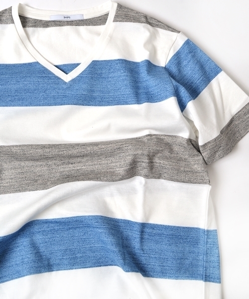 SHIPS（シップス）の「SC: SHIPS（シップス）ワイドボーダー/3ブロックカラー Vネック Tシャツ□一部予約商品（Tシャツ/カットソー・メンズ・グレー/ダークグレー/グリーン/ブルー/ライトブルー/イエロー/ピンク/その他1/ライトグレー・X-LARGE/LARGE/MEDIUM/SMALL）」の14枚目の写真