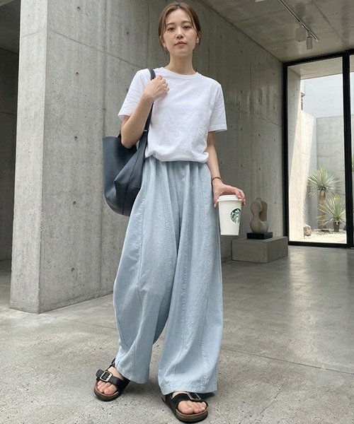 gossip!ロサンゼルス(ゴシップロサンゼルス)の「YUGA ボリュームシルエット コットン混ワイドパンツ(その他パンツ・レディース・ネイビー/ライトブルー/オフホワイト/カーキ・M/L)」の9枚目の写真