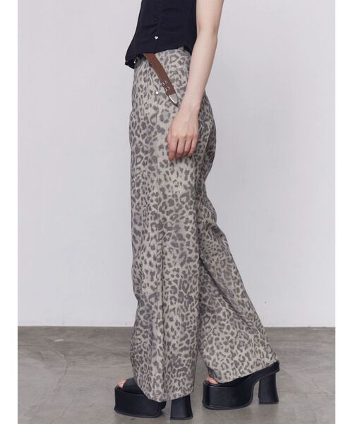EMODA（エモダ）の「ルーズワイドツイルパンツ（その他パンツ・レディース・グレー/ベージュ/ピンク・SMALL/MEDIUM）」の7枚目の写真