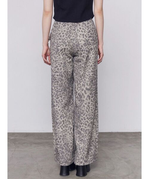 EMODA（エモダ）の「ルーズワイドツイルパンツ（その他パンツ・レディース・グレー/ベージュ/ピンク・SMALL/MEDIUM）」の8枚目の写真