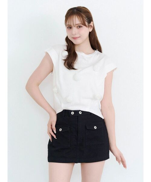 CALNAMUR(カルナムール)の「ツイルミニスカパン(スカート・レディース・ブラック/アイボリー・SMALL/MEDIUM)」の4枚目の写真