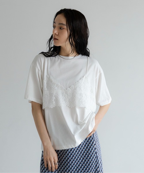 LOWRYS FARM(ローリーズファーム)の「レースドッキングTEE 1043045(Tシャツ/カットソー・レディース・チャコールグレー/オフホワイト・FREE)」の1枚目の写真