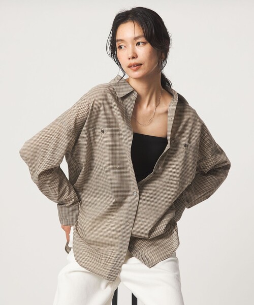 green label relaxing（グリーンレーベルリラクシング）の「［size SHORTあり］シアー チェック シャツ（シャツ/ブラウス・レディース・ブラウン/ベージュ/グレー/ブラック・FREE/SHORT）」の3枚目の写真