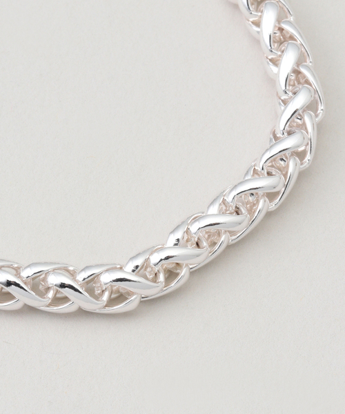 IENA（イエナ）の「on the sunny side of the street Triple Triolet Chain Bracelet  261-100B（ブレスレット・レディース・シルバー・FREE）」の7枚目の写真