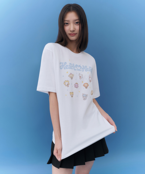 MUSINSA STANDARD（ムシンサスタンダード）の「[ハーツツーハーツコラボ] Hearts2Hearts Tシャツ [ホワイト]（Tシャツ/カットソー・レディース・その他・LARGE）」の5枚目の写真