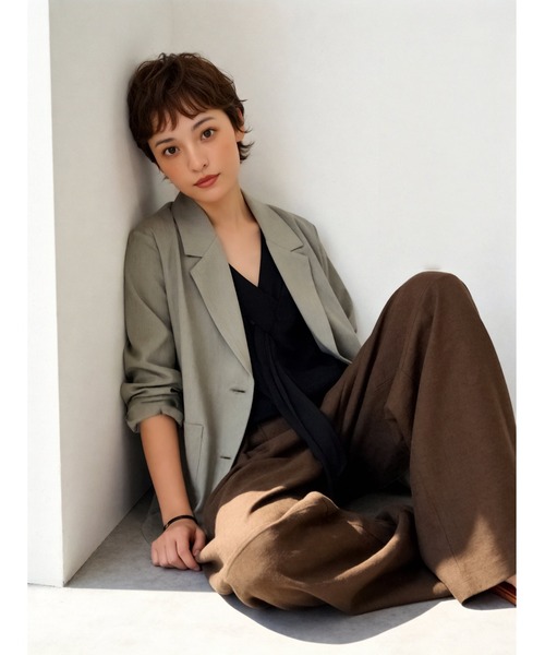 Sew loop(ソーループ)の「リネンライク長袖シャツジャケット(テーラードジャケット・レディース・ブラック/ダークベージュ/アッシュグレー・FREE)」の8枚目の写真