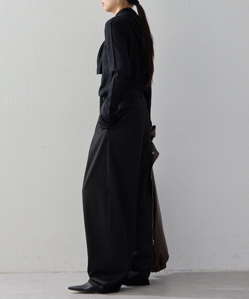 UNFORM（アンフォーム）の「【2026AW Debut】【UNFORM】カシミヤ混フーディボウタイニット（ニット/セーター・レディース・ブラック/チャコールグレー/ブラウン・FREE）」の21枚目の写真