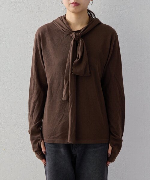 UNFORM（アンフォーム）の「【2026AW Debut】【UNFORM】カシミヤ混フーディボウタイニット（ニット/セーター・レディース・ブラック/チャコールグレー/ブラウン・FREE）」の5枚目の写真