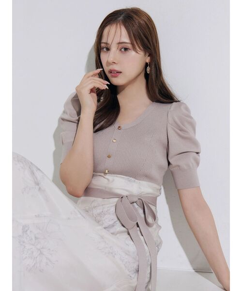 MERCURYDUO(マーキュリーデュオ)の「花柄パワショルニットドッキングワンピース(ワンピース・レディース・ベージュ/チャコールグレー・SMALL/MEDIUM)」の7枚目の写真