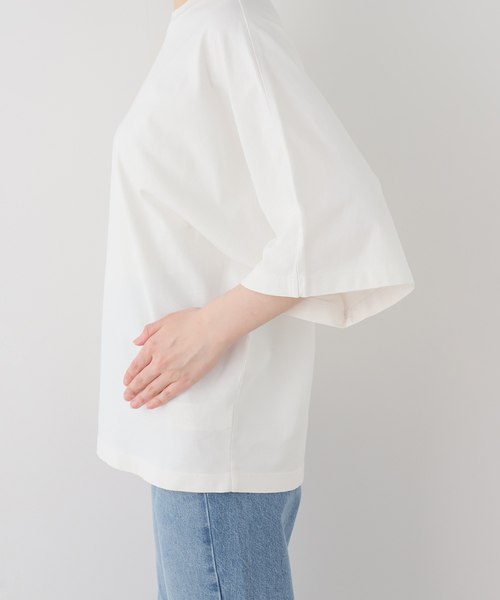 Deuxieme Classe(ドゥーズィエムクラス)の「【AGOLDE / エーゴールドイー】 SHOULDER CUT OUT TEE(Tシャツ/カットソー・レディース・ホワイト・FREE)」の15枚目の写真