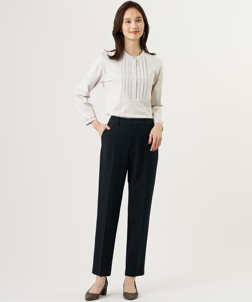 J.PRESS(ジェイプレス)の「コットンスムース フロントタック カットソー(Tシャツ/カットソー・レディース・ライトグレー系/ホワイト系・LARGE/MEDIUM)」の4枚目の写真