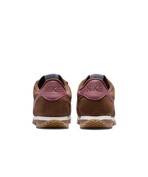 NIKE(ナイキ)の「NIKE Cortez(ナイキ コルテッツ)(スニーカー・レディース・ブラウン系/ホワイト系・23.5cm/24cm/24.5cm/25cm/23cm)」の16枚目の写真