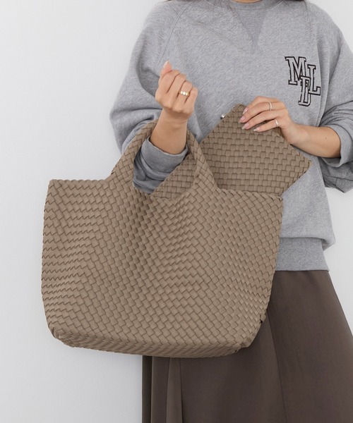 NAGHEDI(ナゲディ)の「【NAGHEDI】トートバッグ-St Barths Medium Tote(トートバッグ・レディース・ダークブラウン/ベージュ・M)」の5枚目の写真