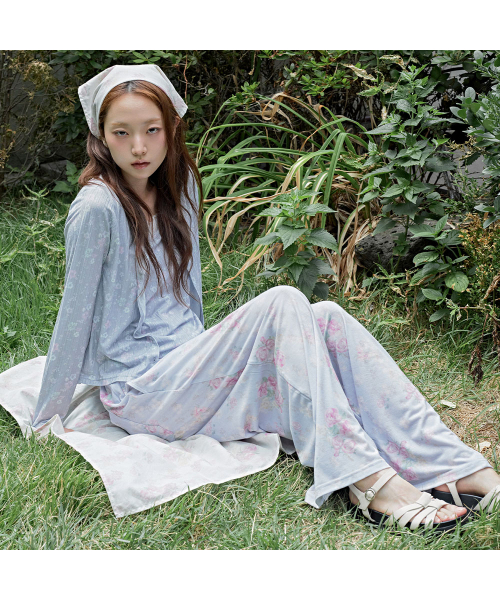 MUSEMOOD(ミューズムード)の「ローズレター ワイドパンツ (バンディングパンツ)(スウェットパンツ・レディース・その他・ONE SIZE)」の4枚目の写真