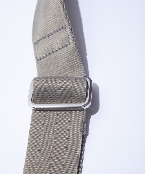 F/CE. (エフシーイー)の「F/CE. TEXTURED TWILL SHOULDER TOTE / エフシーイー テクスチャード ツイル ショルダー トート(トートバッグ・メンズ・ベージュ/ブラック/チャコール・FREE)」の10枚目の写真