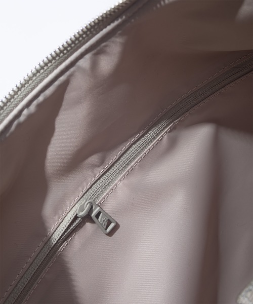 F/CE. (エフシーイー)の「F/CE. TEXTURED TWILL SHOULDER TOTE / エフシーイー テクスチャード ツイル ショルダー トート(トートバッグ・メンズ・ベージュ/ブラック/チャコール・FREE)」の12枚目の写真
