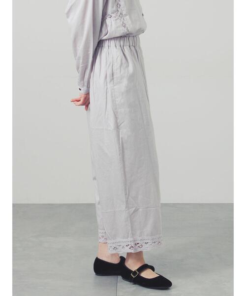 TSUHARU by Samansa Mos2（ツハルバイサマンサモスモス）の「【tukuroi】コットンサテンバテンレースパンツ（その他パンツ・レディース・チャコールグレー/ベージュ/グレー・F）」の8枚目の写真