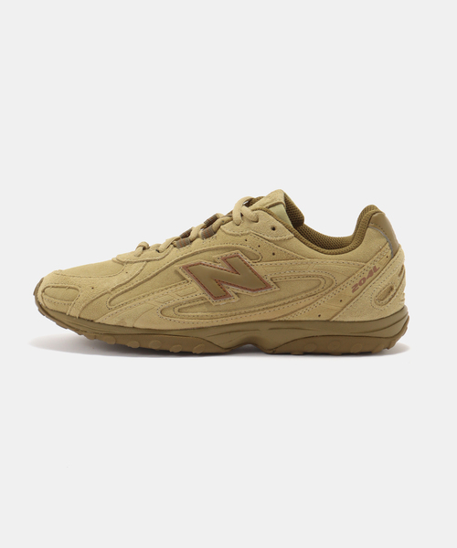 NEW BALANCE(ニューバランス)の「NEW BALANCE / ニューバランス U204(スニーカー・レディース・ベージュ・23cm/24cm/25cm)」の1枚目の写真