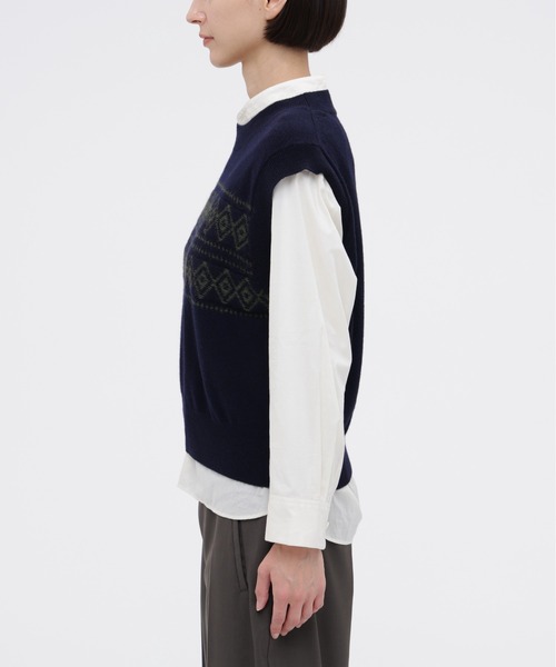 MARGARET HOWELL(マーガレットハウエル)の「WOOL ALPACA FAIRISLE(ニット/セーター・レディース・ネイビー/チャコール・2)」の8枚目の写真