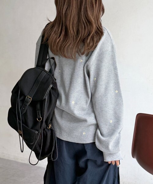 CPCM(シーピーシーエム)の「フラワー刺繍ワッフルヘンリー(Tシャツ/カットソー・メンズ・ネイビー/カーキ/グレー・MEDIUM/SMALL/LARGE)」の7枚目の写真