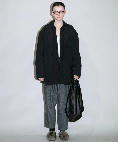 my beautiful landlet(マイビューティフルランドレット)の「【my beautiful landlet】CHROME FREE LAMB LEATHER TOTE BAG(ショルダーバッグ・メンズ・ホワイト/ブラック・FREE)」の7枚目の写真