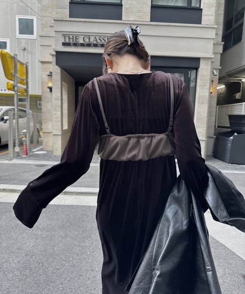nananamoe（ナナナモエ）の「soft velor tie set long OP /　ソフトベロアタイセットロングワンピース（ワンピース・レディース・ブラック/ブラウン・FREE）」の10枚目の写真