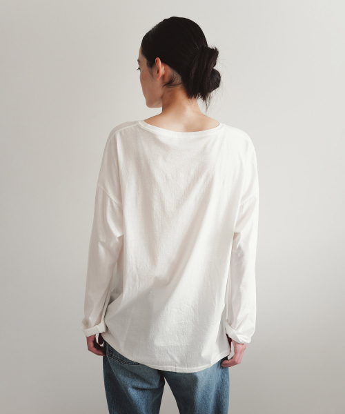 BLANKROOM HER(ブランクルームウーマン)の「HEYS ロングスリーブTシャツ_WHITE(Tシャツ/カットソー・レディース・その他・ONE)」の5枚目の写真