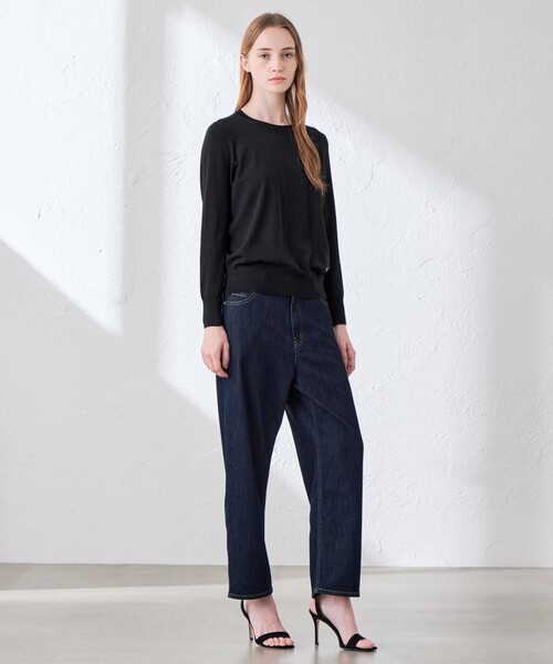 MACKINTOSH LONDON(マッキントッシュ ロンドン)の「【WEB・一部店舗限定】リアプレーンニットクルーネックプルオーバー(ニット/セーター・レディース・ブラウン系その他2/ブルー系その他2/グレー系その他/ブラック・38)」の12枚目の写真