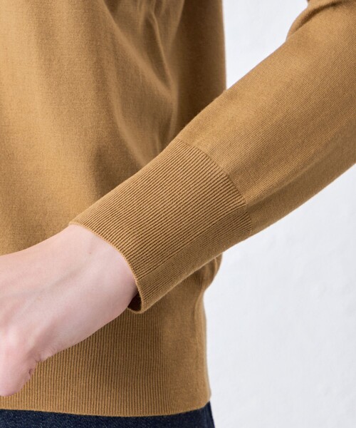 MACKINTOSH LONDON(マッキントッシュ ロンドン)の「【WEB・一部店舗限定】リアプレーンニットクルーネックプルオーバー(ニット/セーター・レディース・ブラウン系その他2/ブルー系その他2/グレー系その他/ブラック・38)」の7枚目の写真