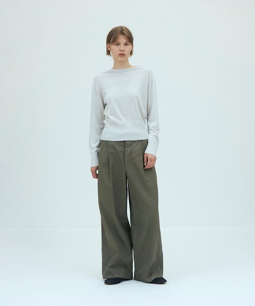 GALERIE VIE(ギャルリー ヴィー)の「ピースダイコットンギャバジン タックワイドパンツ(その他パンツ・レディース・チャコールグレー/ベージュ/カーキ・36/34/32)」の4枚目の写真