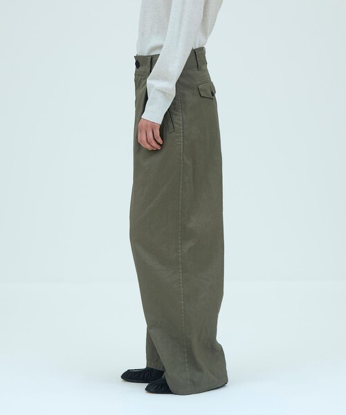 GALERIE VIE(ギャルリー ヴィー)の「ピースダイコットンギャバジン タックワイドパンツ(その他パンツ・レディース・チャコールグレー/ベージュ/カーキ・36/34/32)」の8枚目の写真