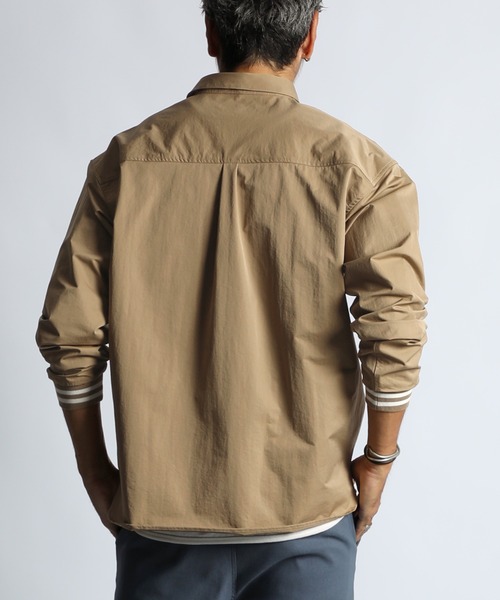 The DUFFER of ST.GEORGE(ザダファーオブセントジョージ)の「WATER REPELLENT SHORT COLLAR RIBBED SHIRT:撥水加工 ショートカラー リブ袖 長袖シャツ(シャツ/ブラウス・メンズ・ベージュ/カーキ/ブラック・MEDIUM/SMALL/LARGE/X-LARGE)」の11枚目の写真