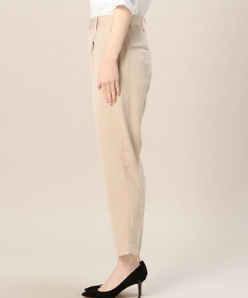 BEAUTY&YOUTH UNITED ARROWS(ビューティーアンドユースユナイテッドアローズ)の「BY トリアセテートテーパード9分丈パンツ◆(その他パンツ・レディース・ベージュ/ネイビー・SMALL/MEDIUM)」の5枚目の写真