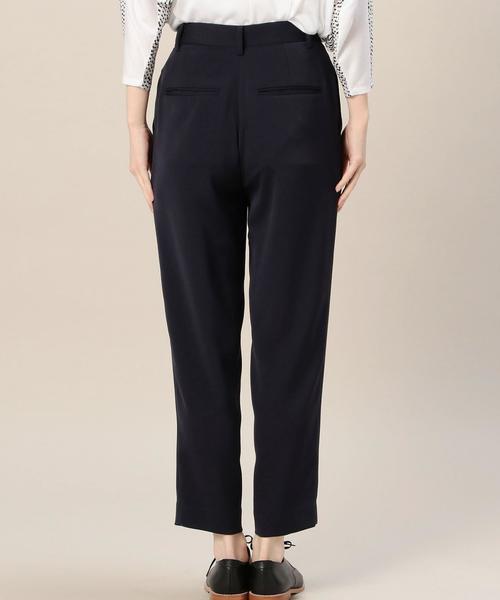 BEAUTY&YOUTH UNITED ARROWS(ビューティーアンドユースユナイテッドアローズ)の「BY トリアセテートテーパード9分丈パンツ◆(その他パンツ・レディース・ベージュ/ネイビー・SMALL/MEDIUM)」の6枚目の写真