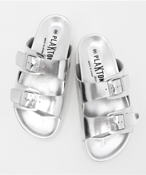 PLAKTON（プラクトン）の「PLAKTON　厚底ダブルストラップ コンフォートサンダル（サンダル・レディース・シルバー・38/37/36）」の3枚目の写真