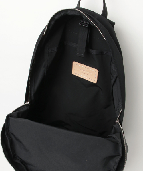 【値下げ】STANDARD SUPPLY デイパック 黒 スタンダードサプライ DAILY DAYPACK／STANDARD SUPPLY（スタンダードサプライ）｜愛着