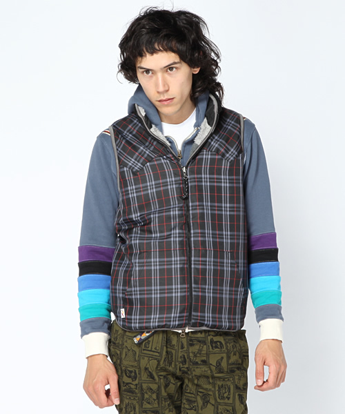 ALDIES（アールディーズ）の「Reverse Mild VT（ベスト・メンズ・グレー/ネイビー/ブラウン/ホワイト/オリーブ・LARGE/X-SMALL/MEDIUM/SMALL）」の9枚目の写真