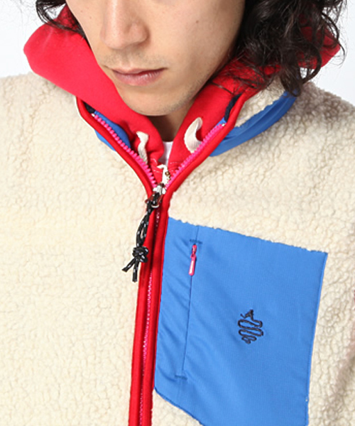 ALDIES（アールディーズ）の「Reverse Mild VT（ベスト・メンズ・グレー/ネイビー/ブラウン/ホワイト/オリーブ・LARGE/X-SMALL/MEDIUM/SMALL）」の16枚目の写真