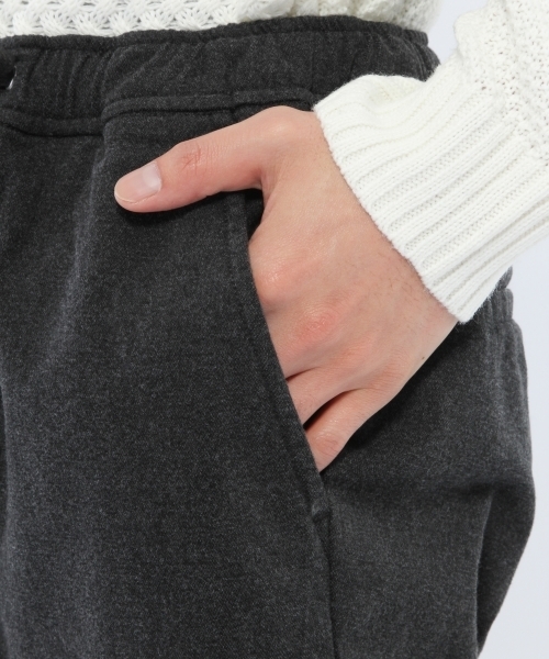 LAKOLE(ラコレ)の「【保温】裏起毛イージーパンツ / LAKOLE(その他パンツ・メンズ・チャコール/ベージュ/ネイビー・MEDIUM/LARGE/SMALL)」の11枚目の写真