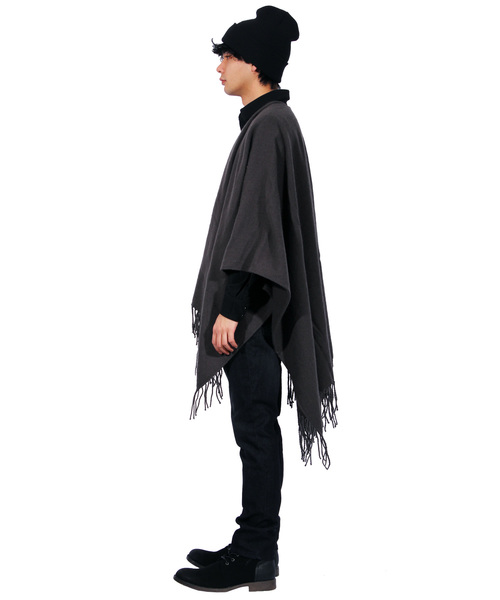 ８(eight)（エイト）の「無地 ポンチョ 大判 マフラー（ポンチョ・メンズ・ブラック/グレー/ブラウン/ネイビー・FREE）」の19枚目の写真