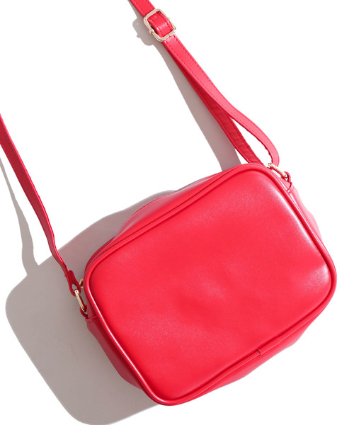 WEGO（ウィゴー）の「WEGO/デイリースクエアショルダーバッグ（ショルダーバッグ・レディース・ブラウン/レッド/ブラック・FREE）」の3枚目の写真