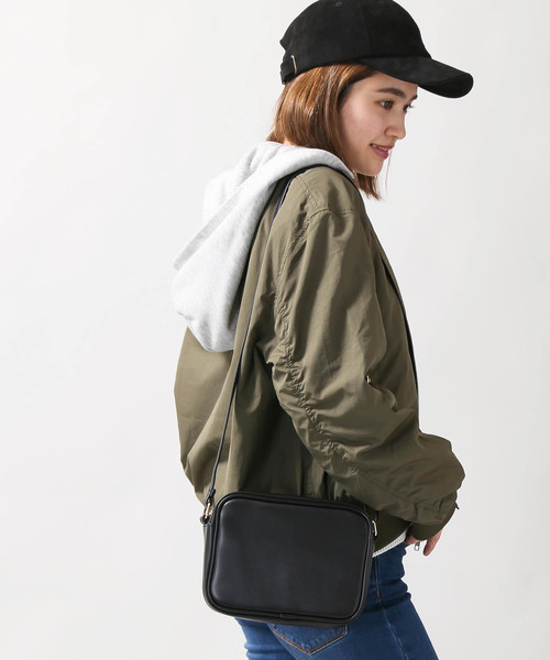 WEGO（ウィゴー）の「WEGO/デイリースクエアショルダーバッグ（ショルダーバッグ・レディース・ブラウン/レッド/ブラック・FREE）」の9枚目の写真