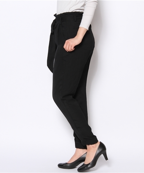 one after another NICE CLAUP（ワンアフターアナザーナイスクラップ）の「テーパードパンツ（その他パンツ・レディース・ベージュ/ピンクベージュ/ブラック・FREE）」の10枚目の写真