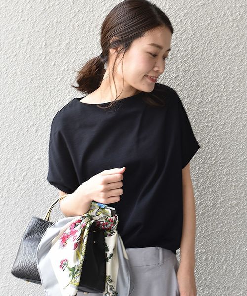 SHIPS（シップス）の「ワイドボーダーボトルネック◇（Tシャツ/カットソー・レディース・ベージュ/ネイビー/ダークブルー/レッド/コバルトブルー/ワインレッド・ONE SIZE）」の9枚目の写真