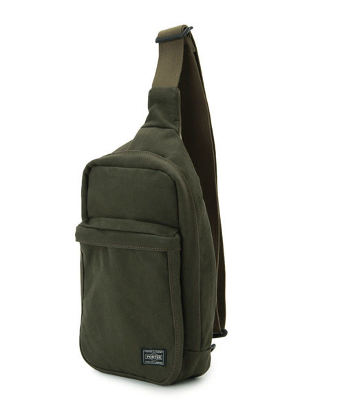 PORTER（ポーター）の「PORTER BEAT ONE SHOULDER BAG <B印 YOSHIDA SELECT>（ショルダーバッグ・メンズ・ブラック/ベージュ/オリーブ・ONE SIZE）」の5枚目の写真