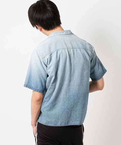 GOSTAR DE FUGA（ゴスタール ジフーガ）の「オープンカラーデニムシャツ（シャツ/ブラウス・メンズ・ライトブルー/ブルー・XL/L/M）」の5枚目の写真