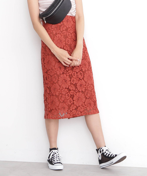 FREE'S MART（フリーズマート）の「【ヒルナンデス! 放送商品】レースペンシルスカート（スカート・レディース・ブラウン/ネイビー/グリーン・MEDIUM/SMALL）」の2枚目の写真