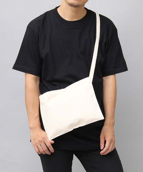 United Athle（ユナイテッドアスレ）の「【 United Athle / ユナイテッドアスレ 】 キャンバス サコッシュバッグ（ショルダーバッグ・メンズ・ブラック/ナチュラル/ネイビー/グレー・FREE）」の7枚目の写真